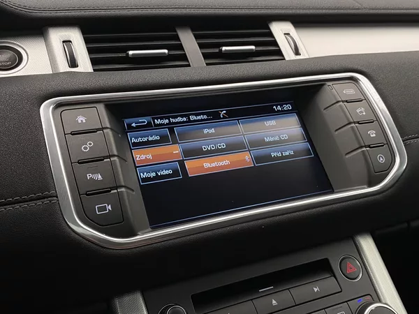 Land Rover Range Rover Evoque TD4 HSE AWD AUT CZ - foto 47
