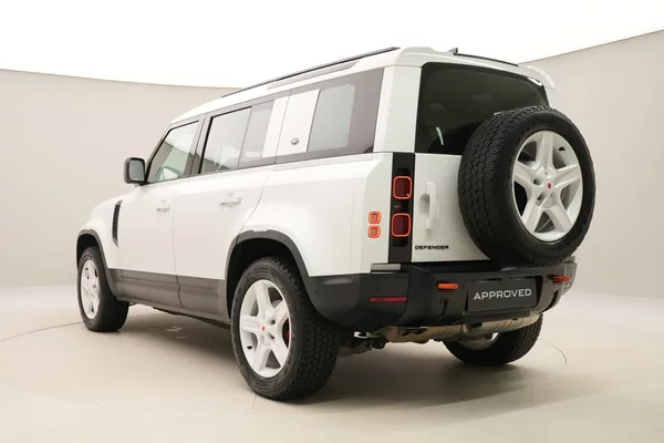 Land Rover Defender 110 D250 SE AWD AUT CZ - foto 10