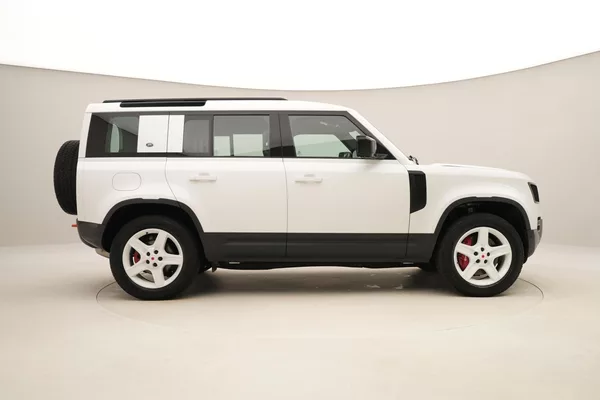 Land Rover Defender 110 D250 SE AWD AUT CZ - foto 13