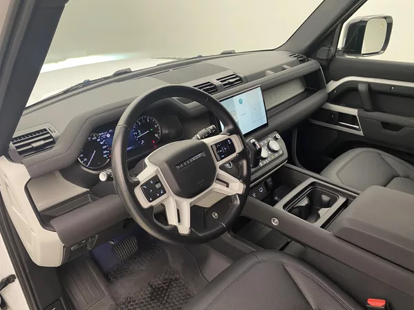 Land Rover Defender 110 D250 SE AWD AUT CZ - foto 4