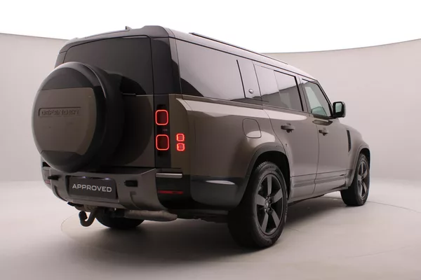 Land Rover Defender 130 D300 SE AWD AUT CZ - foto 12