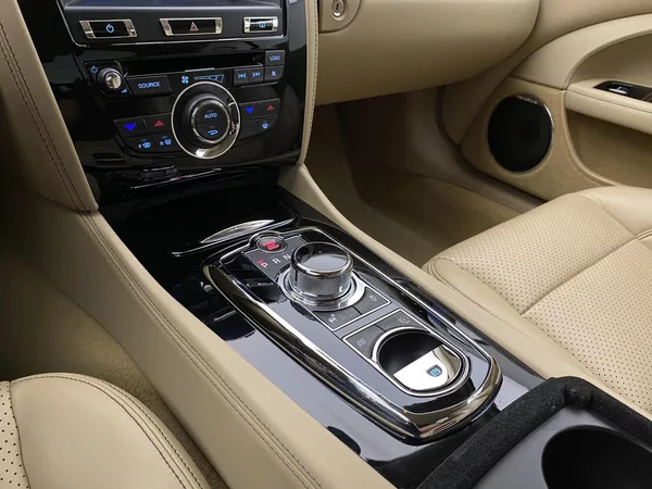 Jaguar XK 5.0 V8 283kW AUT - foto 26