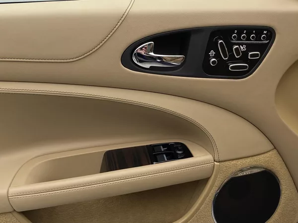 Jaguar XK 5.0 V8 283kW AUT - foto 28