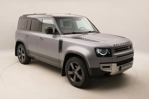Land Rover Defender 110 D250 HSE AWD AUT CZ - foto 16