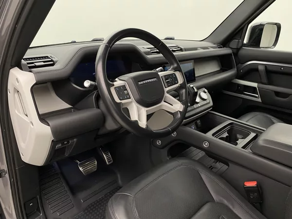 Land Rover Defender 110 D250 HSE AWD AUT CZ - foto 4