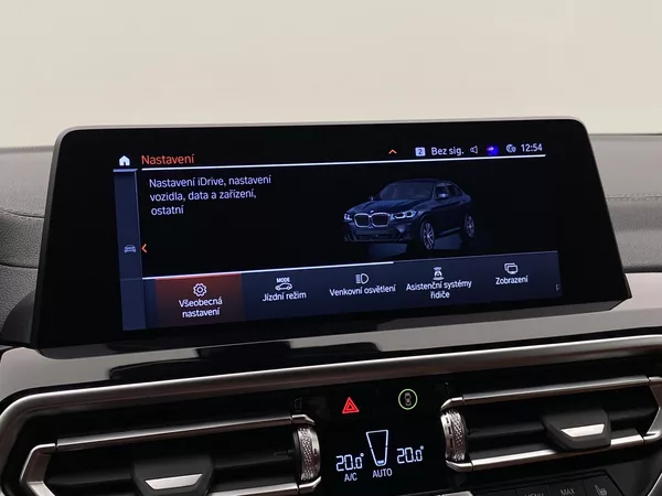 BMW X4 xDRIVE 20i MPAKET AUT CZ - foto 47