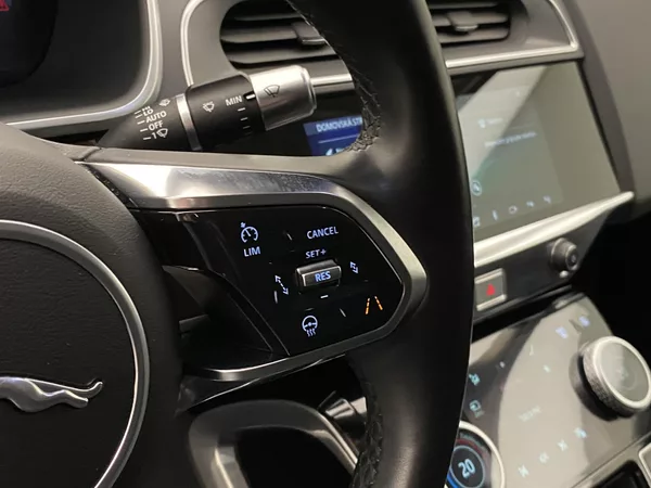 Jaguar I-Pace EV400 SE AWD AUT CZ - foto 20