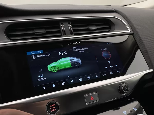Jaguar I-Pace EV400 SE AWD AUT CZ - foto 45