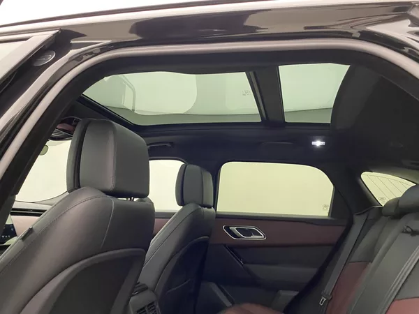 Land Rover Range Rover Velar D300 HSE DYNAMIC AWD AUT CZ - foto 28
