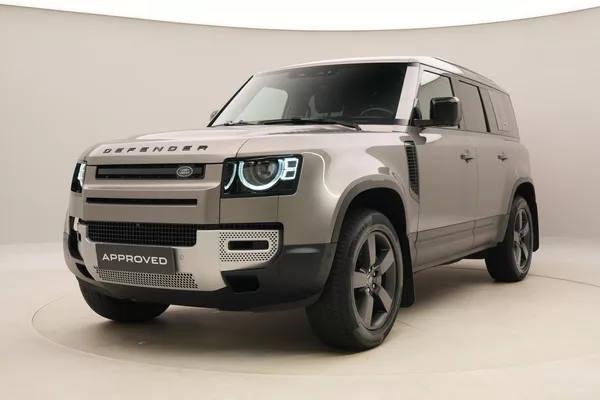 Land Rover Defender 110 D300 SE AWD AUT CZ
