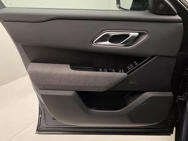 Land Rover Range Rover Velar P400e DYNAMIC HSE AWD AUT - foto 6