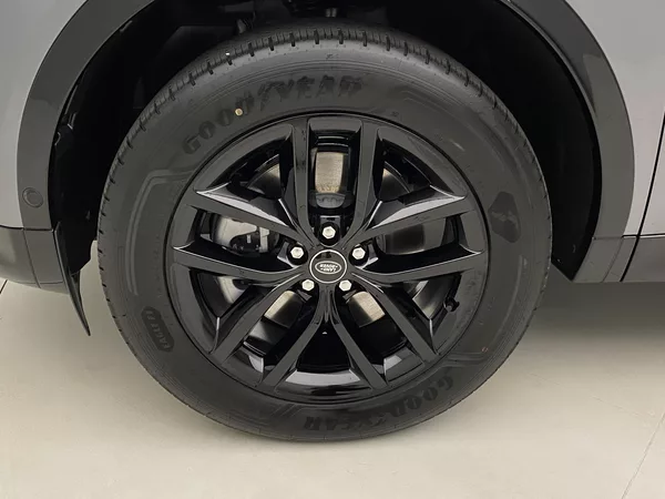 Land Rover Discovery Sport D200 DYNAMIC SE AWD AUT - foto 18