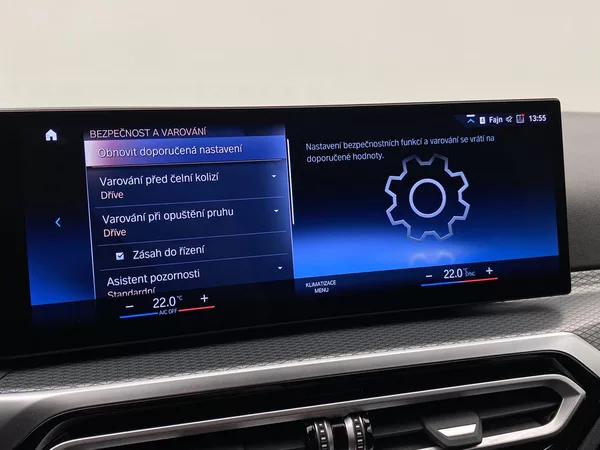 BMW Řada 3 320d XDRIVE MPAKET AUT CZ - foto 36