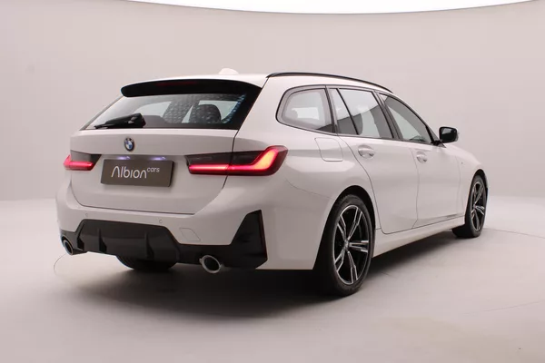 BMW Řada 3 320d XDRIVE MPAKET AUT CZ - foto 7
