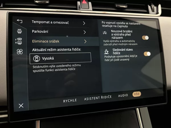 Land Rover Range Rover Evoque P250 DYNAMIC SE AWD AUT CZ - foto 41