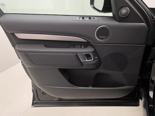 Land Rover Discovery P360 R-DYNAMIC SE AWD - foto 13