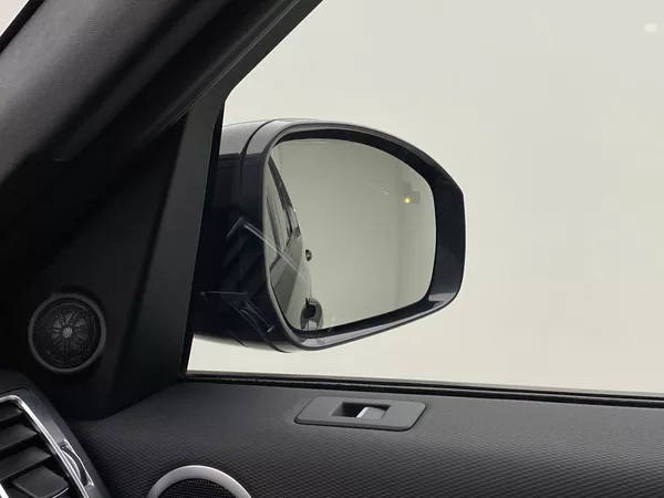 Land Rover Discovery P360 R-DYNAMIC SE AWD - foto 40