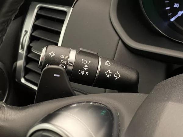 Land Rover Discovery TD6 HSE AWD AUT CZ - foto 21