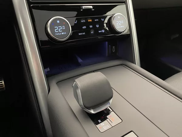 Land Rover Discovery D350 Dynamic HSE AWD AUT - foto 32