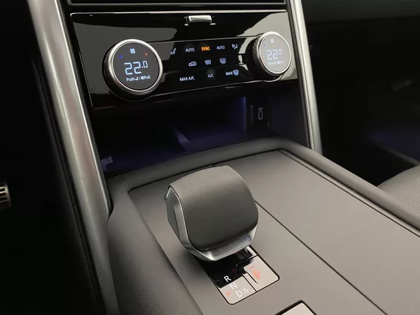 Land Rover Discovery D350 Dynamic HSE AWD AUT - foto 33