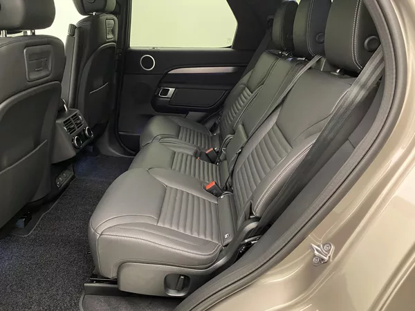 Land Rover Discovery D350 Dynamic HSE AWD AUT - foto 6