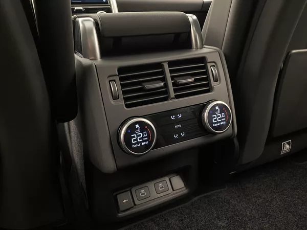 Land Rover Discovery D350 Dynamic HSE AWD AUT - foto 63