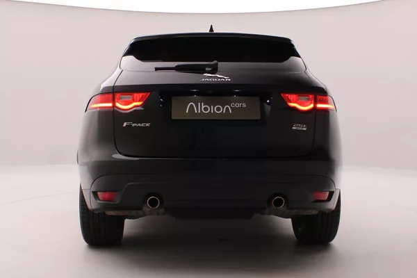 Jaguar F-Pace 25t AWD AUT - foto 11
