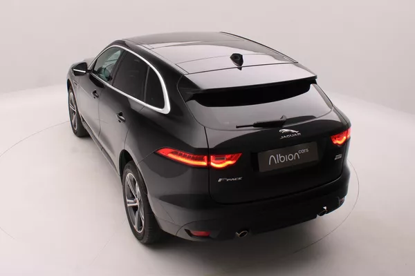 Jaguar F-Pace 25t AWD AUT - foto 17