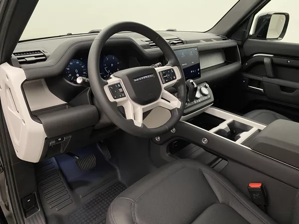 Land Rover Defender 110 D200 S AWD AUT CZ - foto 4