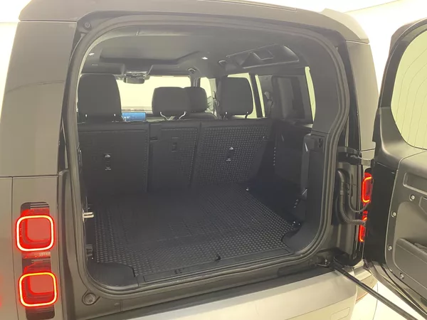 Land Rover Defender 110 D200 S AWD AUT CZ - foto 6