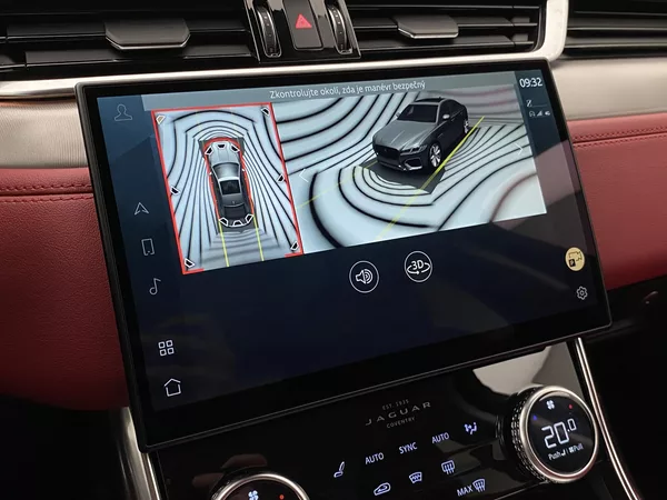 Jaguar XF P300 R-DYNAMIC S AWD AUT CZ - foto 41