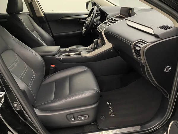 Lexus NX 300h AWD AUT CZ - foto 23