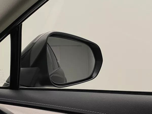 Lexus NX 300h AWD AUT CZ - foto 30