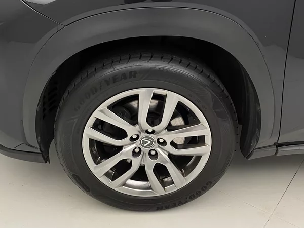 Lexus NX 300h AWD AUT CZ - foto 32
