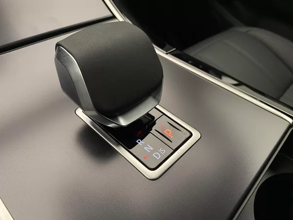 Land Rover Range Rover Evoque D165 R-DYNAMIC SE AWD AUT - foto 34