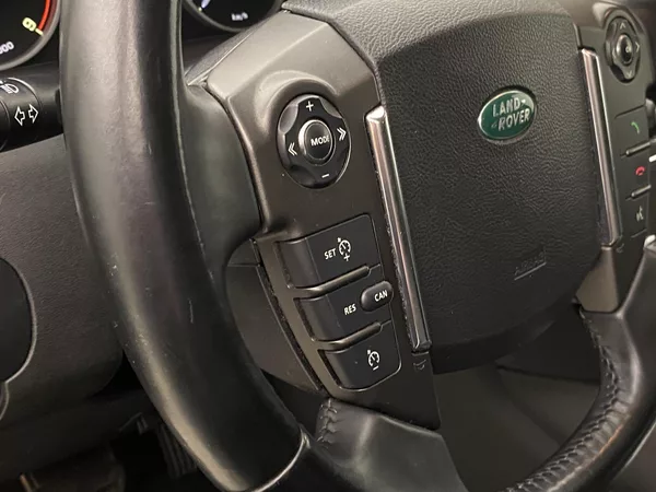 Land Rover Discovery 4 SDV6 SE AWD AUT CZ - foto 19
