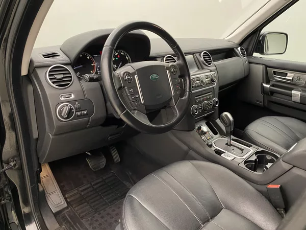 Land Rover Discovery 4 SDV6 SE AWD AUT CZ - foto 4
