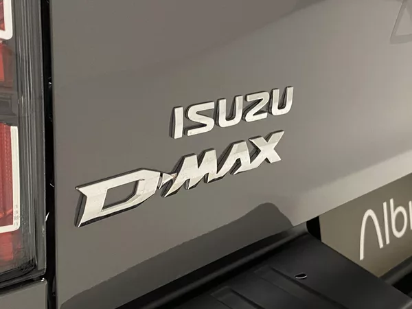 Isuzu D-Max Double Cab 2,2 LS 4x4 AUT - foto 14