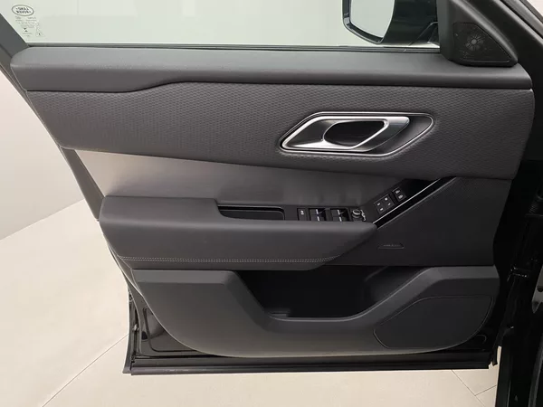 Land Rover Range Rover Velar D200 SE R-DYNAMIC AWD AUT - foto 15