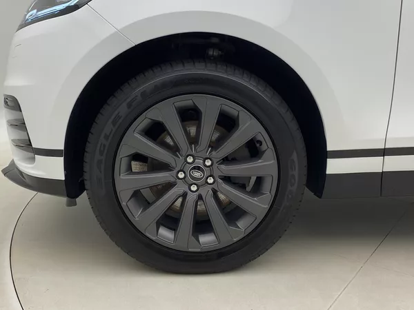 Land Rover Range Rover Velar D200 SE R-DYNAMIC AWD AUT - foto 32