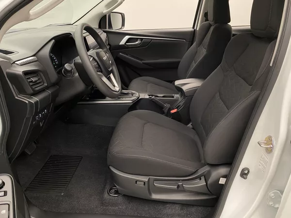 Isuzu D-Max Double Cab 1,9l LS 4x4 AUT - foto 27