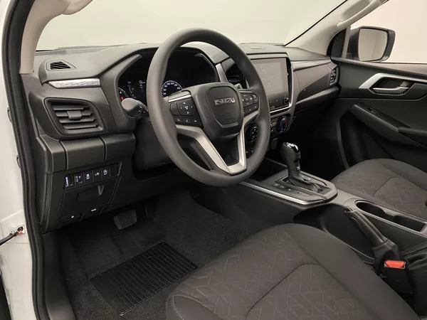 Isuzu D-Max Double Cab 1,9l LS 4x4 AUT - foto 28