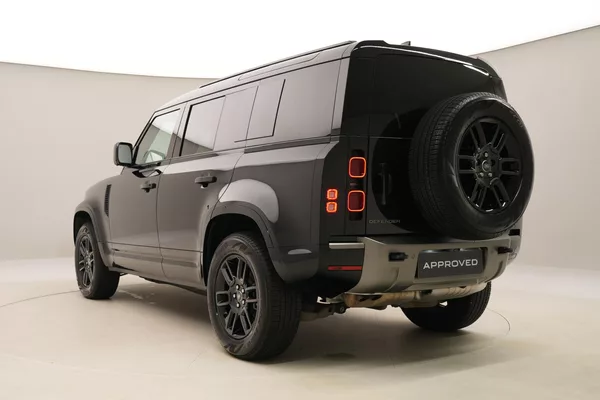 Land Rover Defender 110 D300 X-DYNAMIC SE AWD CZ - foto 10