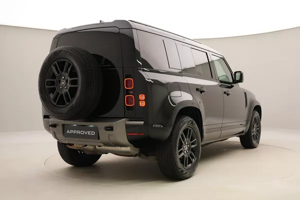 Land Rover Defender 110 D300 X-DYNAMIC SE AWD CZ - foto 12