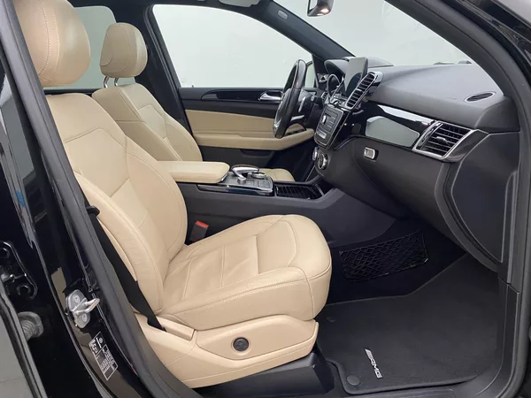 Mercedes-Benz GLE 43 AMG 4MATIC AUT - foto 24
