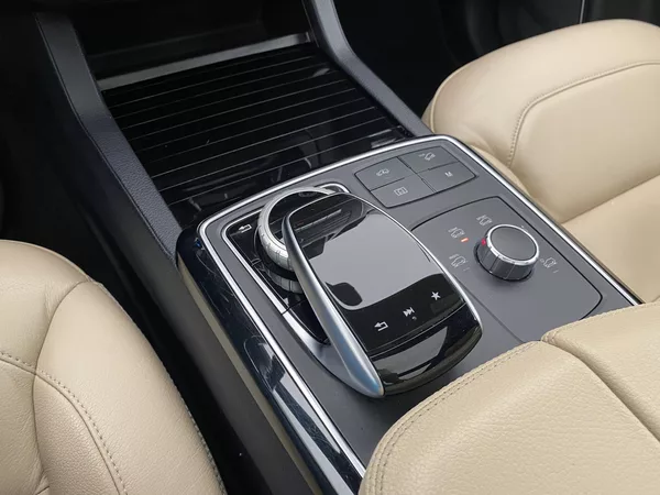Mercedes-Benz GLE 43 AMG 4MATIC AUT - foto 28