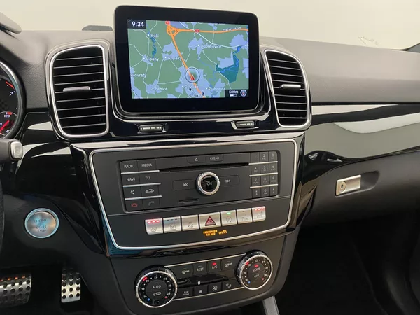 Mercedes-Benz GLE 43 AMG 4MATIC AUT - foto 32