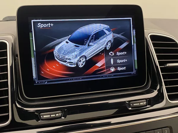 Mercedes-Benz GLE 43 AMG 4MATIC AUT - foto 46