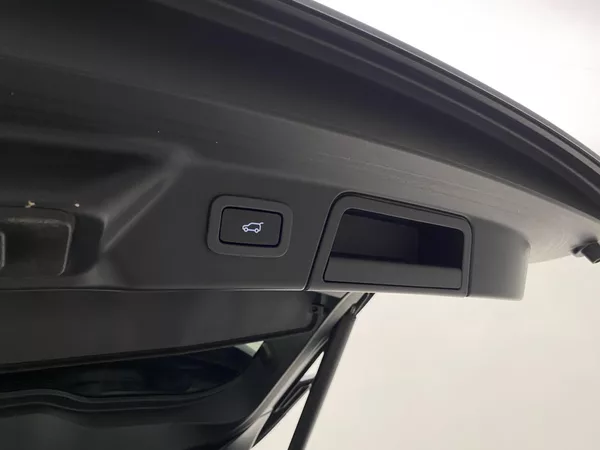 Land Rover Range Rover Velar P250 HSE AWD AUT CZ - foto 28