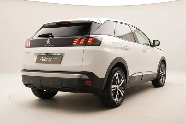 Peugeot 3008 1.5HDi 96kW ALLURE AUT CZ - foto 12